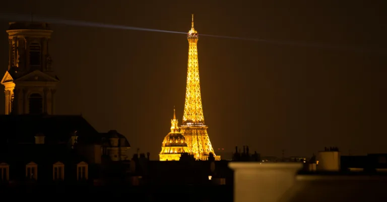 Things to Do in Paris at Night Time